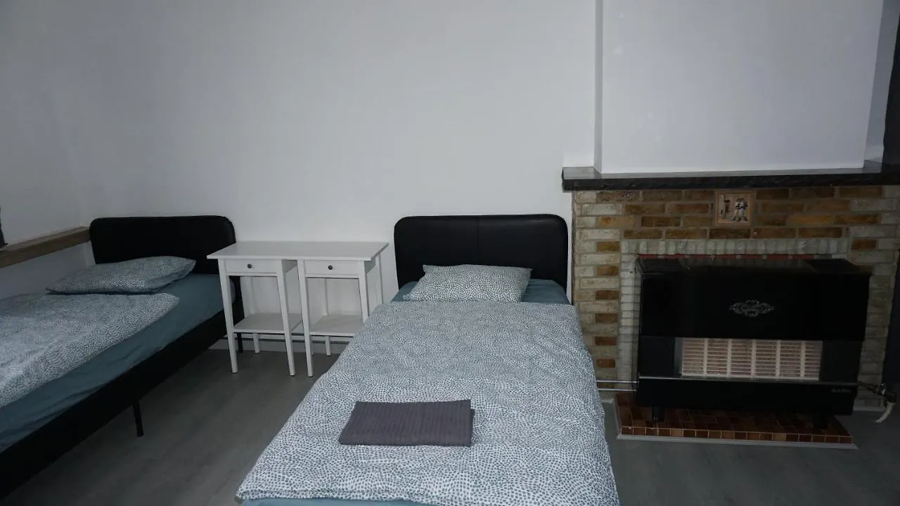 펜션 House Luppen Two Kitchens Two Bathrooms 안트베르펜
